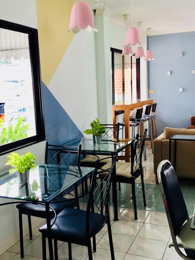 Airlink Bnb Bangkok Buitenkant foto